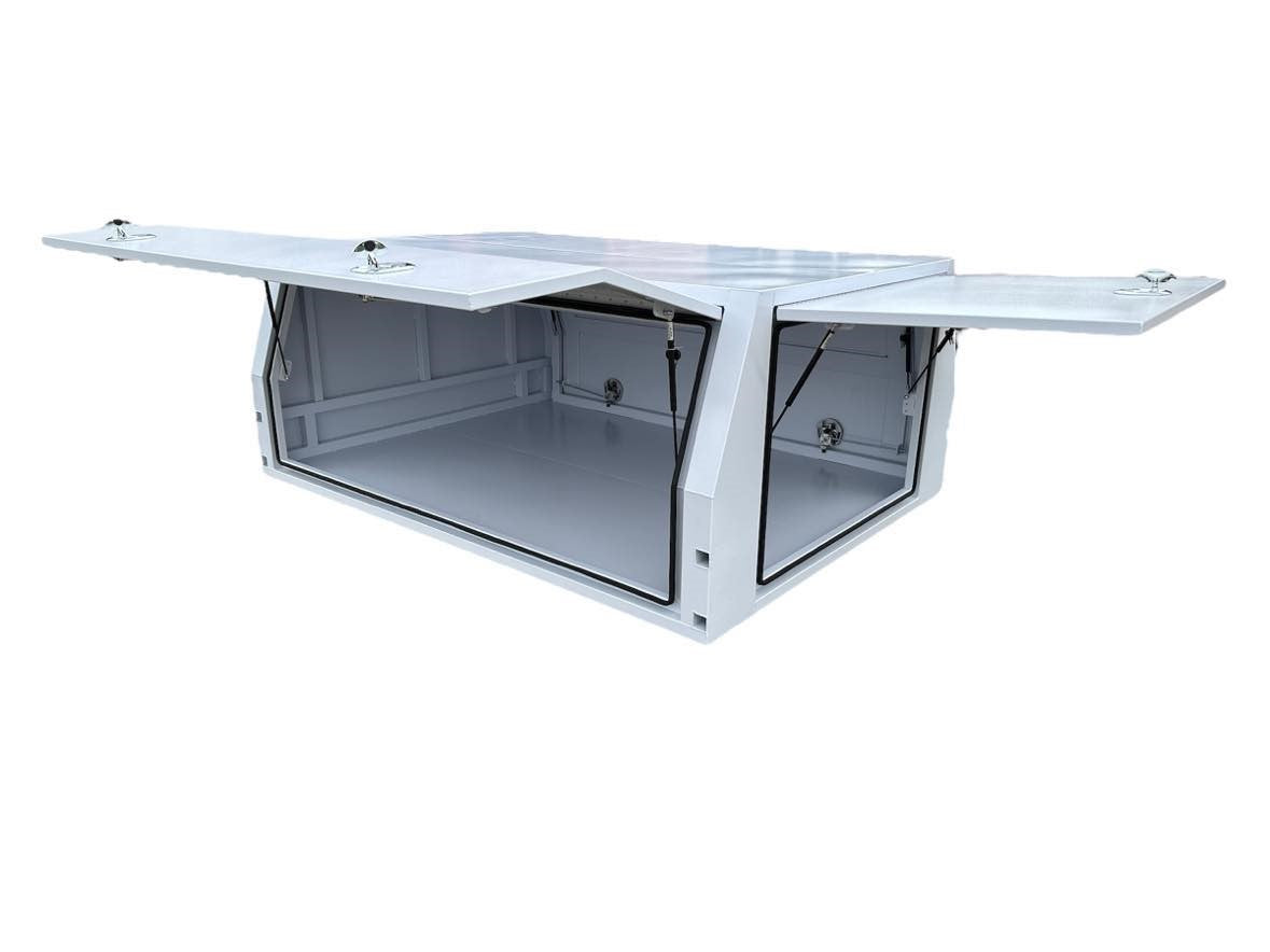 STAFFORD INDUSTRIAL CANOPY 2400X1000X1780MM WHITE 3MM 3 DOORS