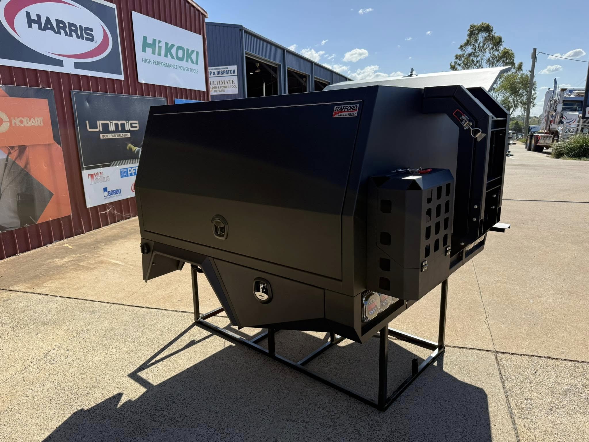 STAFFORD INDUSTRIAL CHASSIS MOUNT CANOPY MATT BLACK