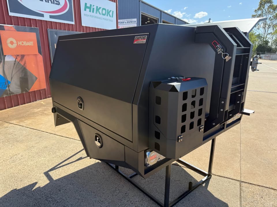 STAFFORD INDUSTRIAL CHASSIS MOUNT CANOPY MATT BLACK
